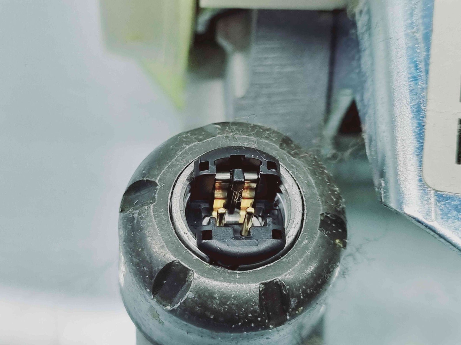 Centura stanga fata Hyundai Santa Fe 2 (CM) [Fabr 2005-2012] 88870-2B210 - imagine 3