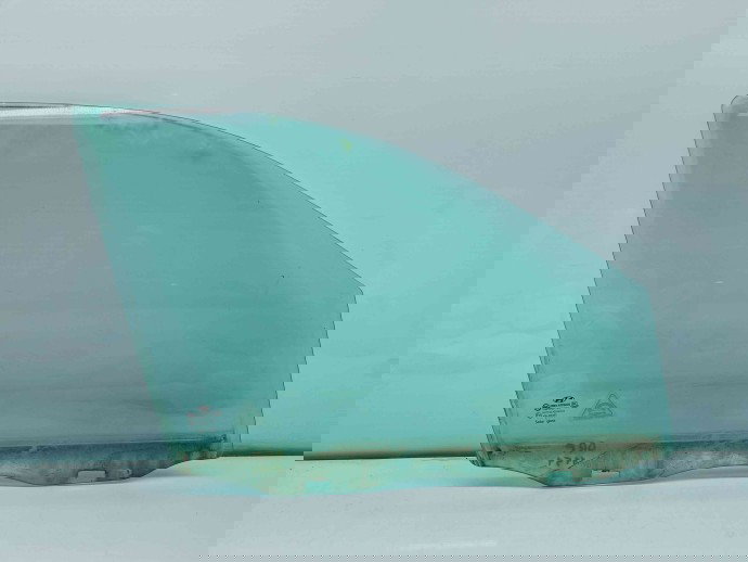 Geam usa dreapta fata Hyundai Santa Fe 2 (CM) [Fabr 2005-2012] OEM