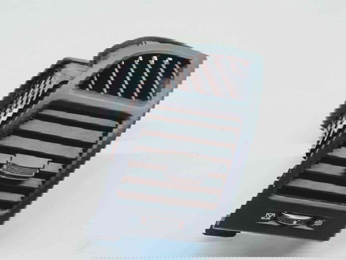   Grila aerisire dreapta Hyundai Santa Fe 2 (CM) [Fabr 2005-2012] 97490-2B000