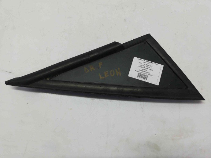 Geam fix dreapta fata Seat Leon 1.4 BXW OEM 2005-2011