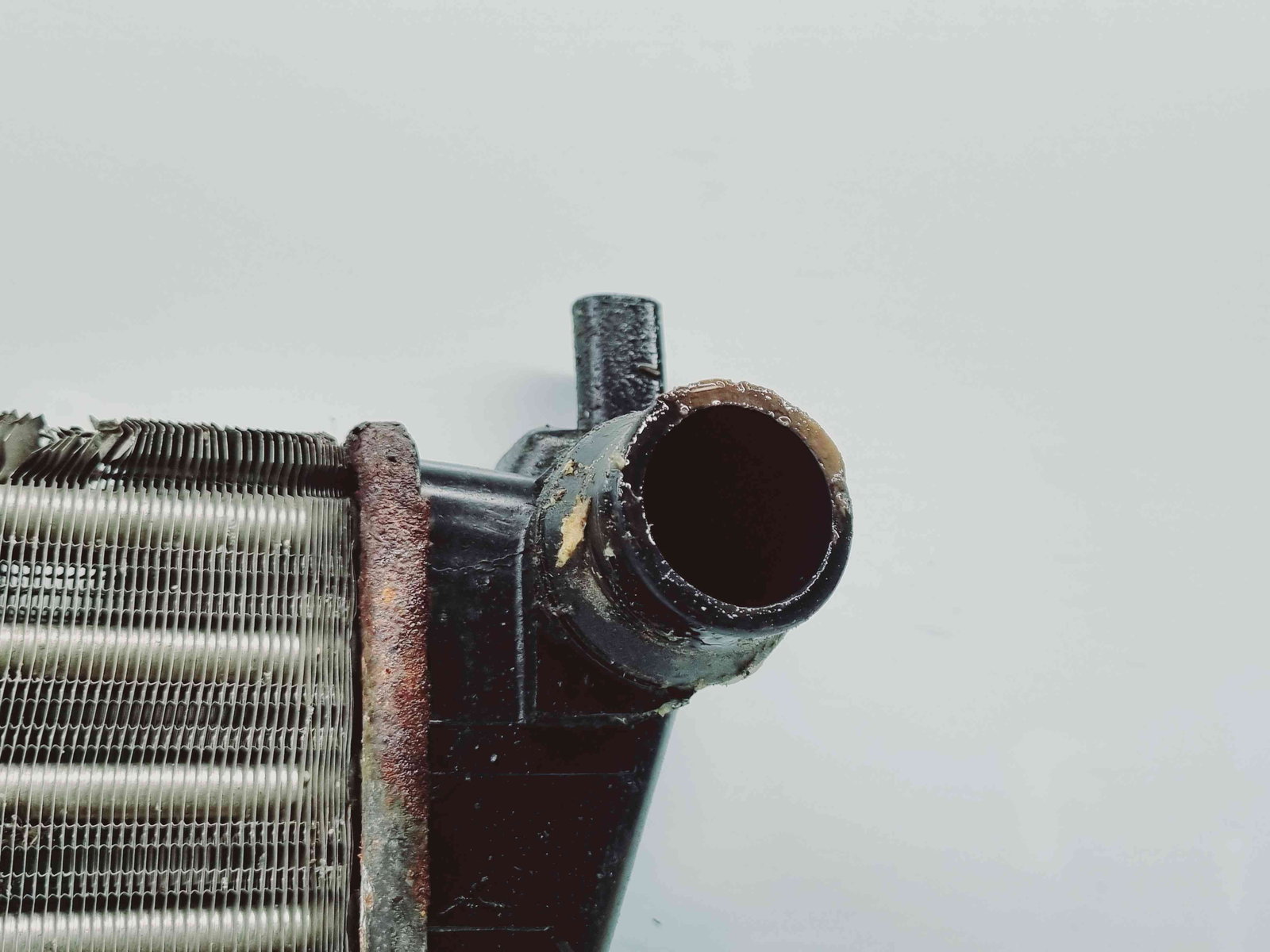 Radiator apa Skoda Octavia 2 (1Z3) [Fabr 2004-2013] OEM 1.6 Benz BSE75KW / 102CP 1.6 Benz BSE 75KW / 102CP - imagine 5