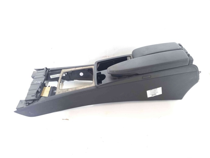 Consola centrala Mercedes C220 (W204) 3.0 CDI A2046800750 2007-2014