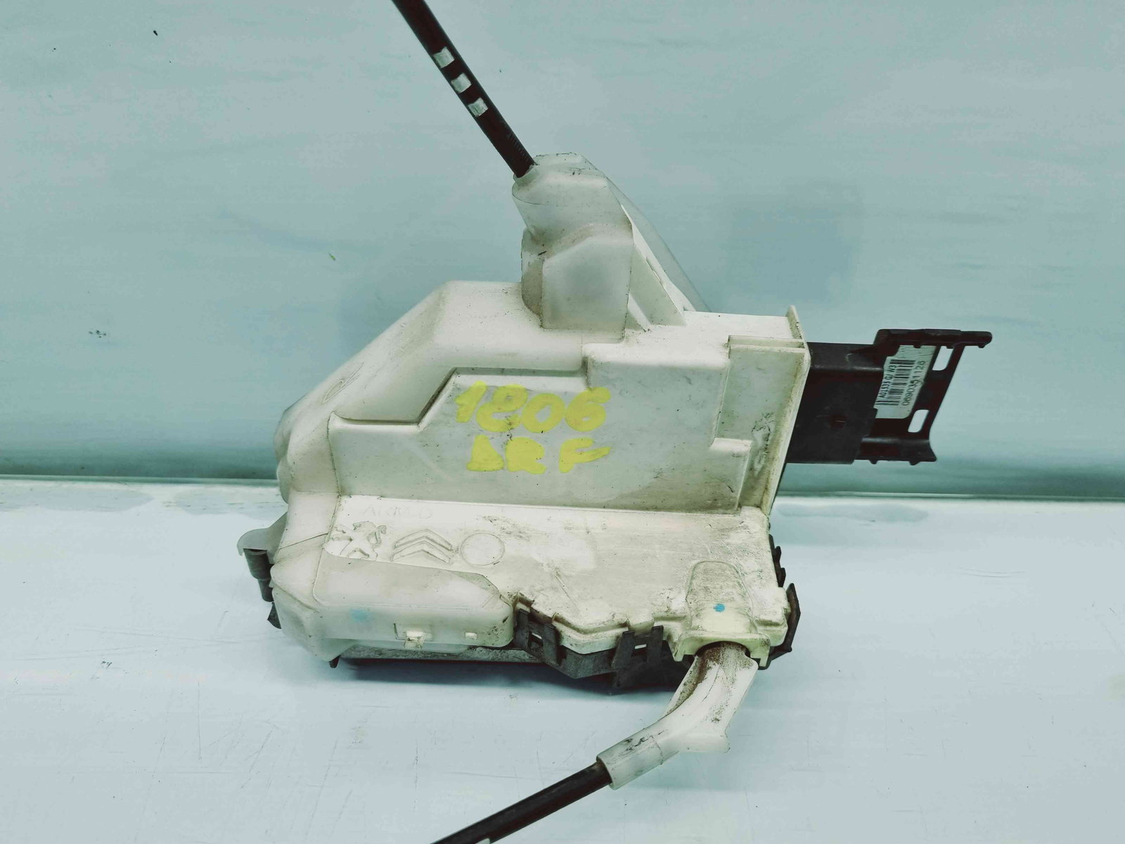 Broasca usa dreapta fata Peugeot 3008 [Fabr 2009-2016] OEM - imagine 2