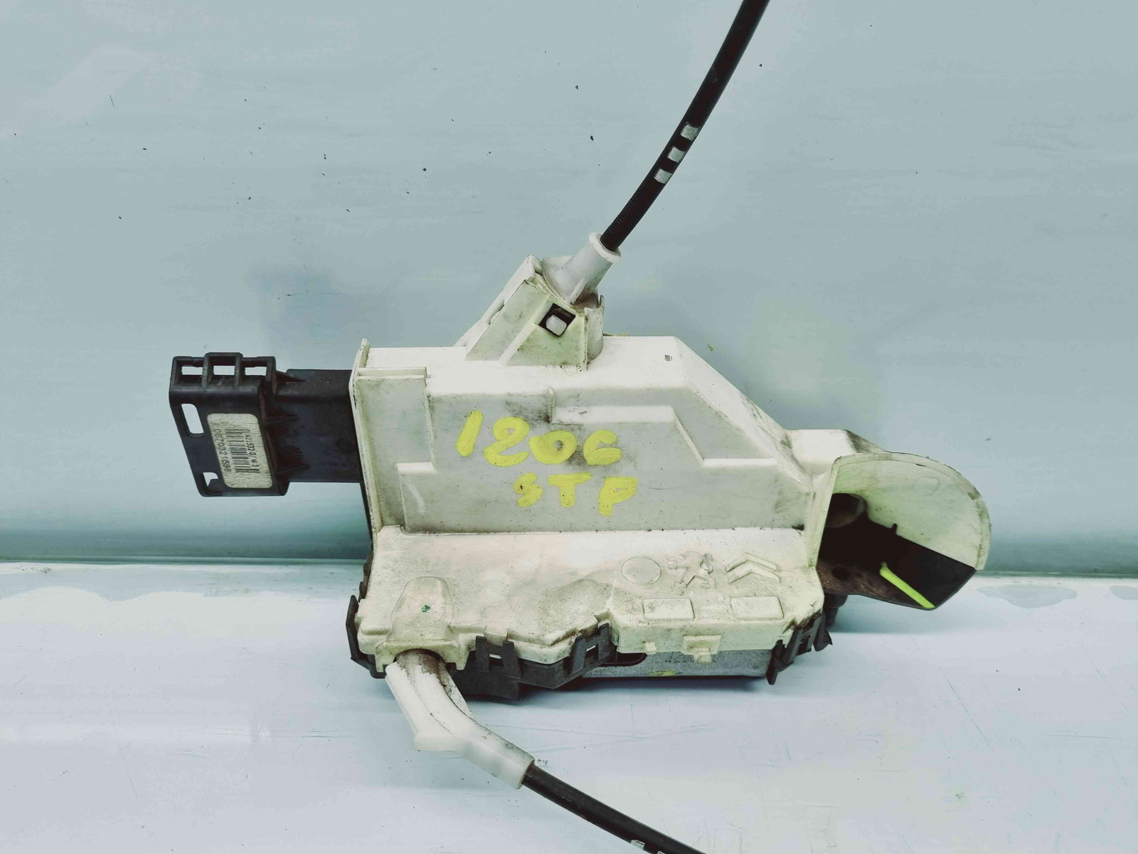 Broasca usa stanga fata Peugeot 3008 [Fabr 2009-2016] OEM - imagine 2