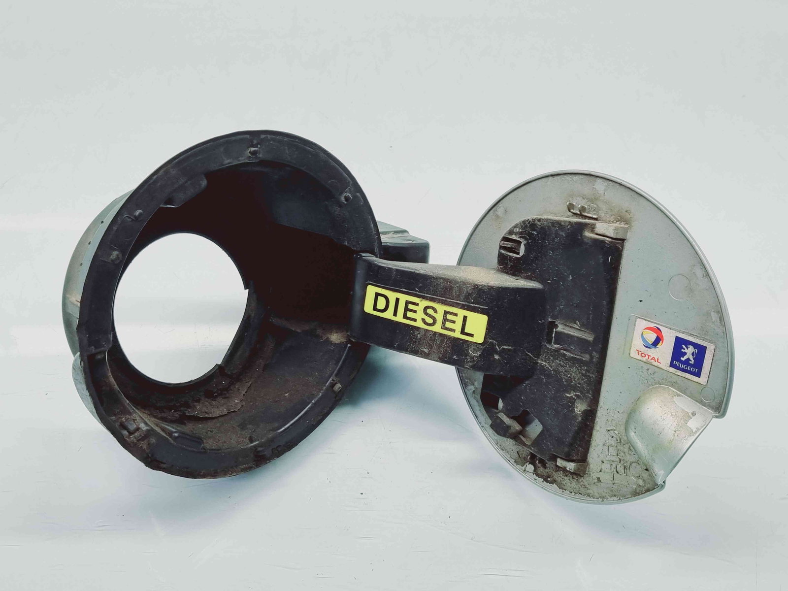 Capac rezervor Peugeot 3008 [Fabr 2009-2016] EZR - imagine 2