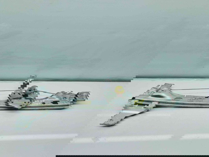 Macara electrica geam stanga spate Peugeot 3008 [Fabr 2009-2016] 9682808780