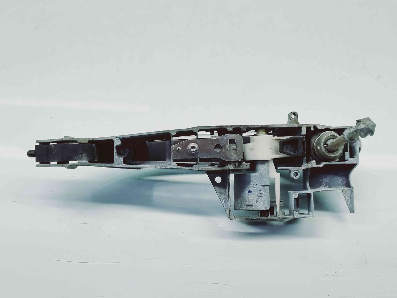 Maner usa stanga fata Peugeot 3008 [Fabr 2009-2016] EZR - imagine 4