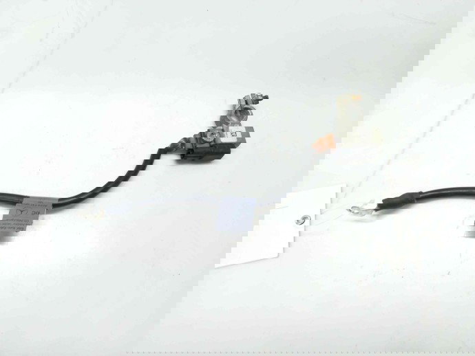 Borna baterie (-) Mercedes C220 (W204) 3.0 CDI A2045420818 2007-2014