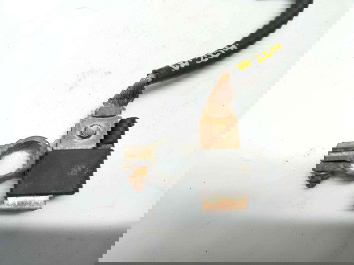 Borna baterie (-) Mercedes C220 (W204) 3.0 CDI A2045420818 2007-2014