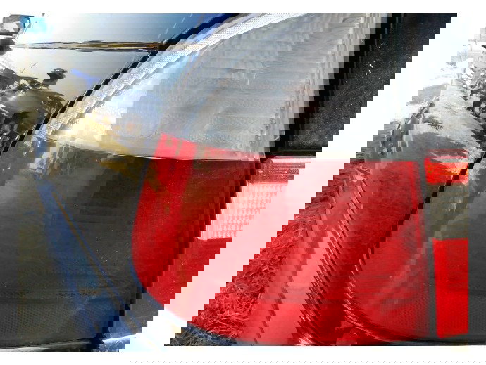 Stop stanga aripa BMW Seria 3[E46] 2.0 diesel 320D OEM 2000-2005