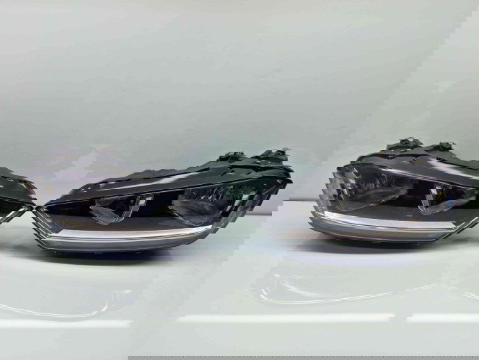 Set faruri Volkswagen Golf 7 Sportsvan (AM1, AN1) [Fabr 2014-prezent] 517941005B | 517941006B
