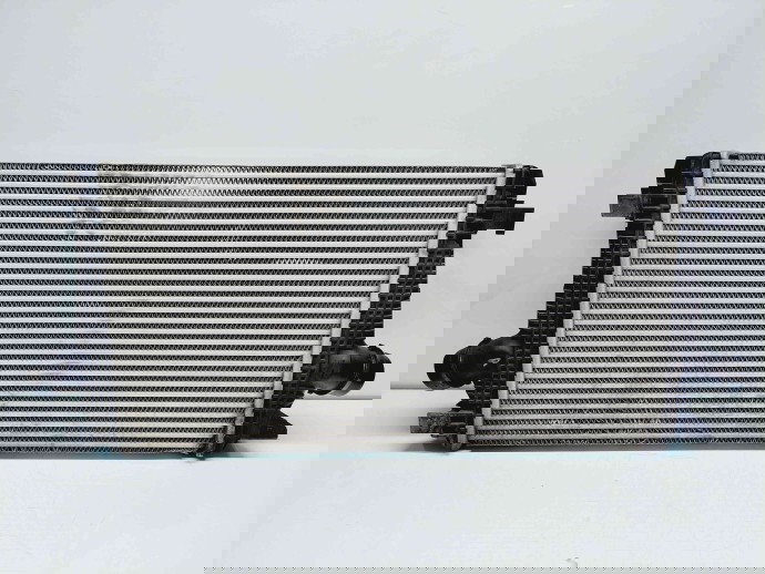 Radiator intercooler Chevrolet Cruze (J300) [Fabr 2010-2016] 13267647 2.0 TDCI A20DTH