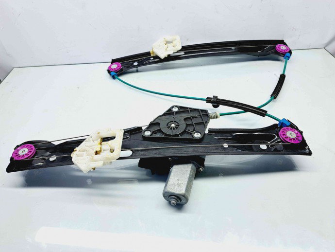 Macara electrica geam dreapta fata Bmw 1(F20, F21) [Fabr 2011-2017] Facelift 71015003