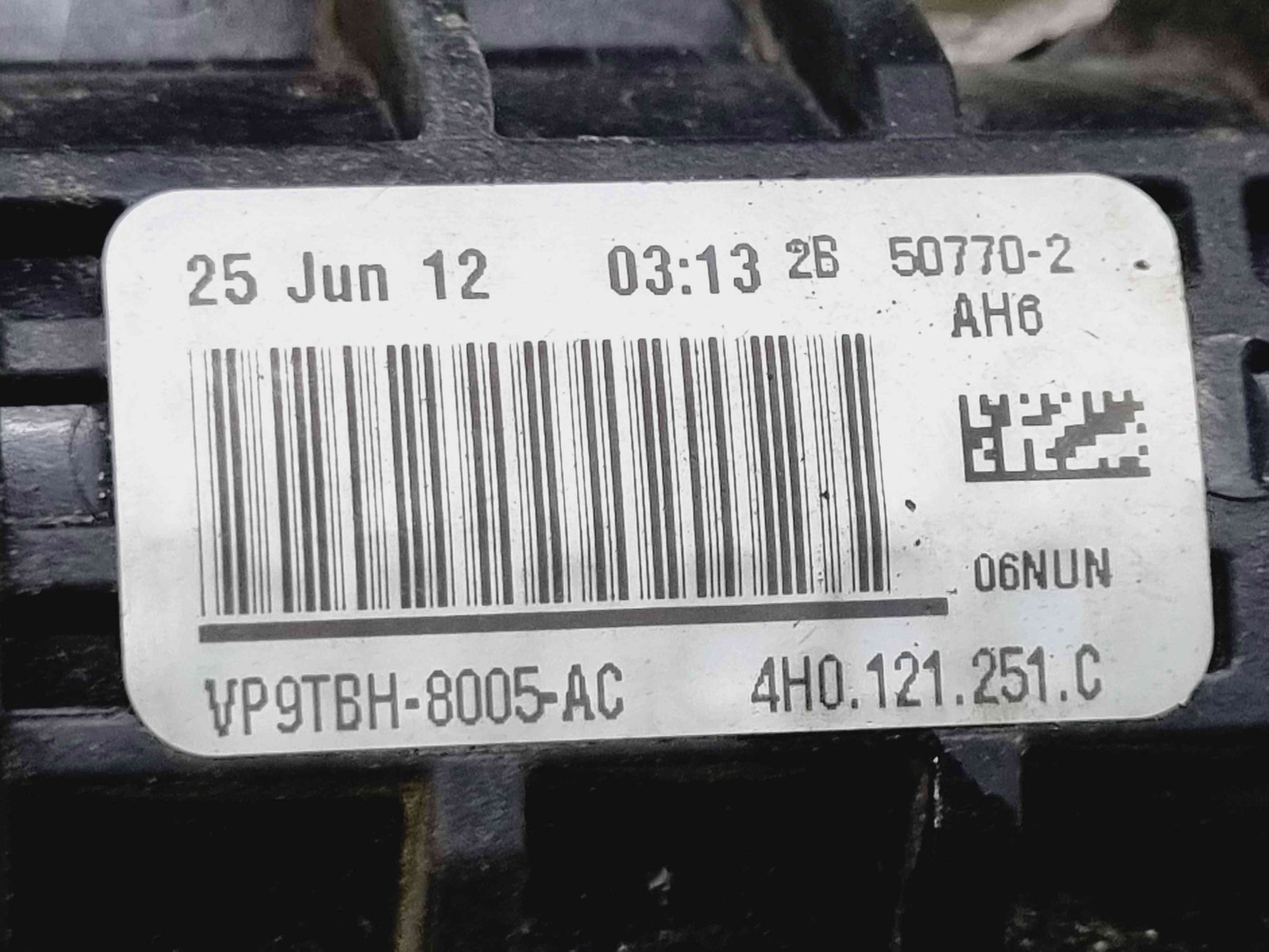 Radiator apa AUDI A8 (4H) [Fabr 2010-2017] 4H0121251C 2.0 TDI CGLC130KW / 177CP - imagine 2