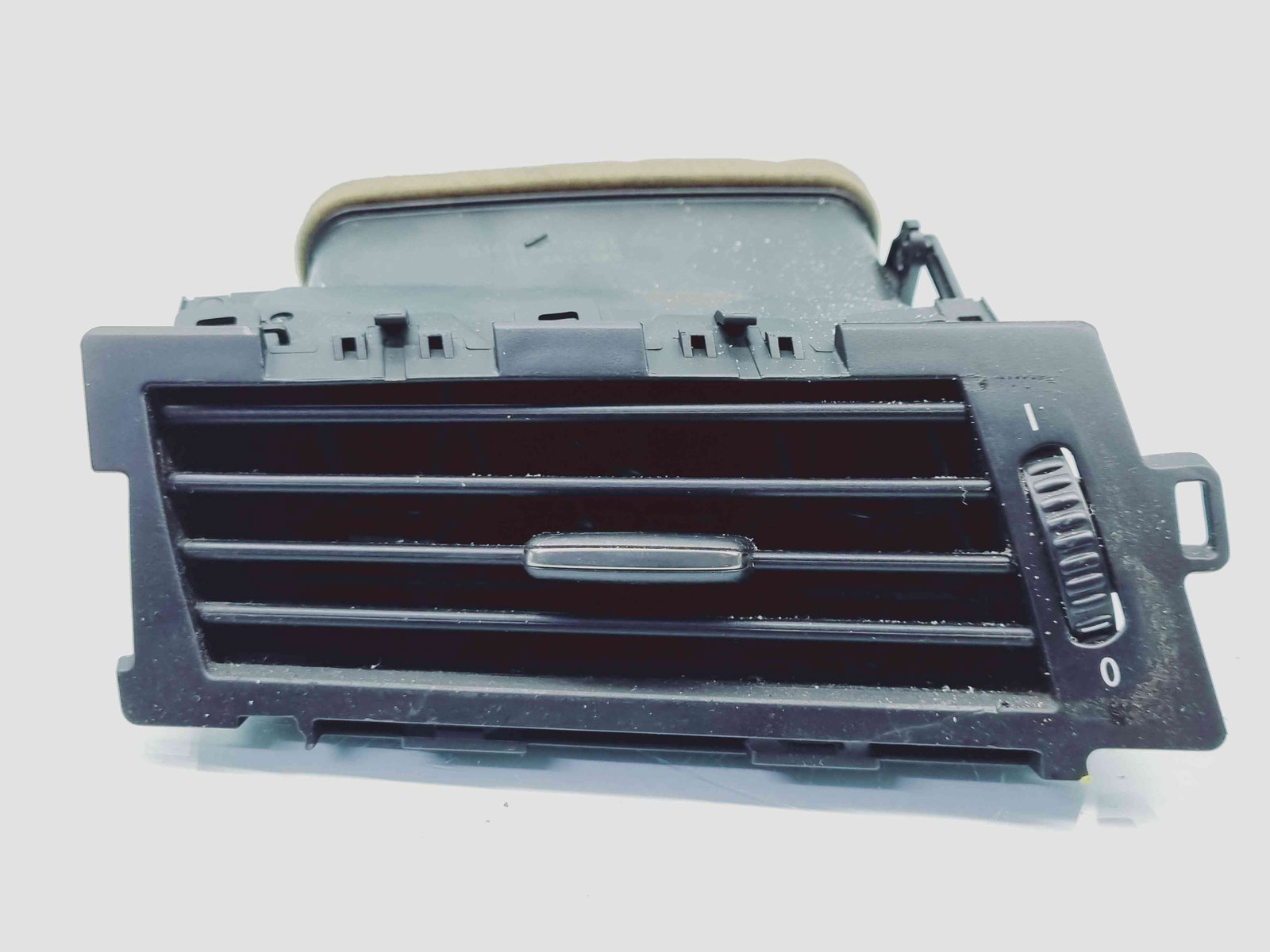 Grila aerisire stanga Bmw 5 (E60) [Fabr 2004-2010] 6910731 - imagine 2