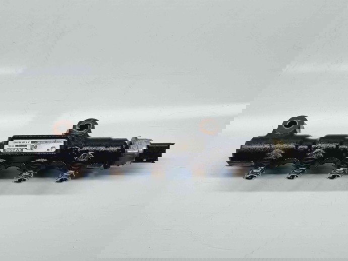 Rampa injectoare Citroen C4 (I) [ Fabr 2004-2011] 9654592680 1.6 TDCI G8DA81KW / 110CP