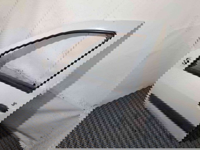 Usa stanga fata Dacia Logan (LS) [Fabr 2004-2012] ALB