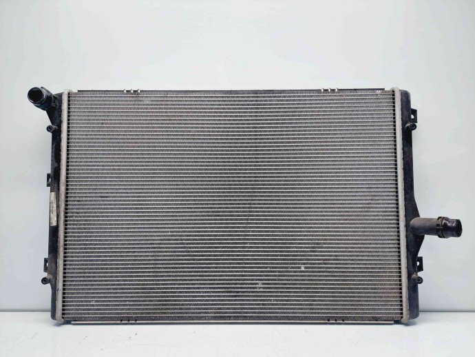 Radiator apa Volkswagen Passat B6 (3C2) [Fabr 2005-2010] 3AA121253 1.6 TDI CAYC77KW / 105CP