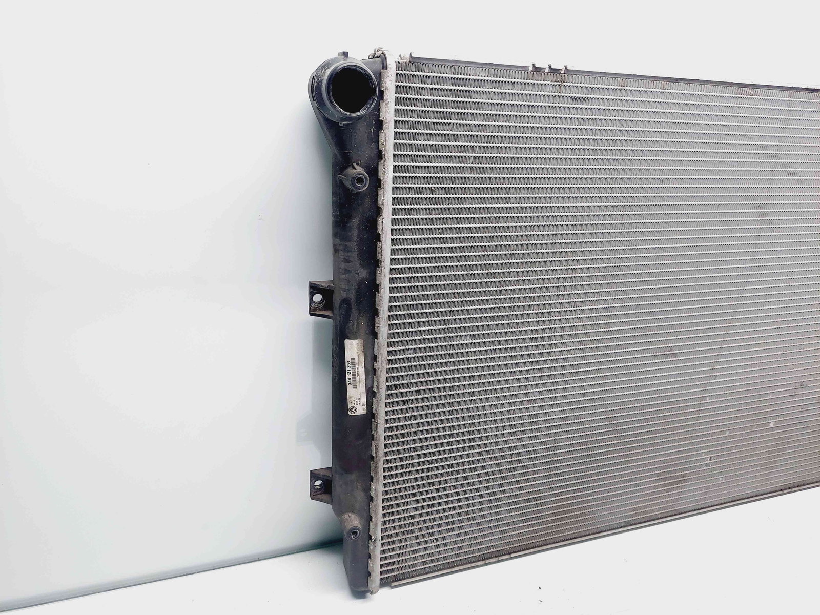 Radiator apa Volkswagen Passat B6 (3C2) [Fabr 2005-2010] 3AA121253 1.6 TDI CAYC77KW / 105CP - imagine 2