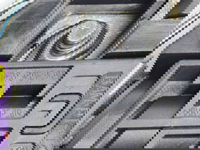  Borna baterie (+) cu capsa Audi A8 (4H) [Fabr 2010-2017] 4F0915519 