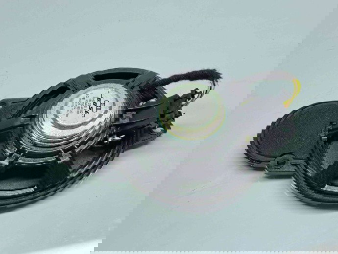  Boxa centrala bord Audi A8 (4H) [Fabr 2010-2017] 4H0035402