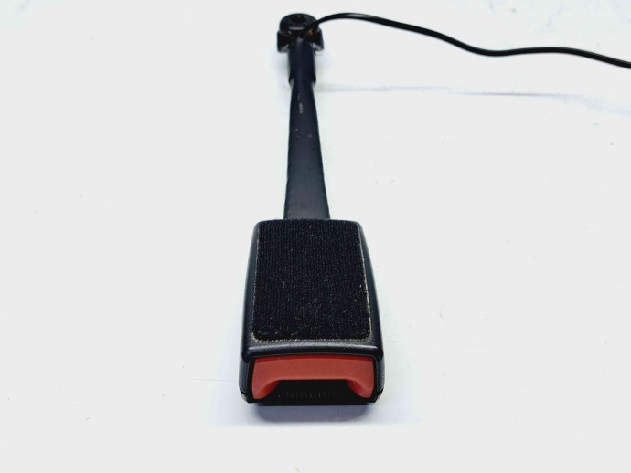 Capsa centura dreapta fata Ford C-Max 2 [Fabr 2010-2015] AM51-R61208-ACW