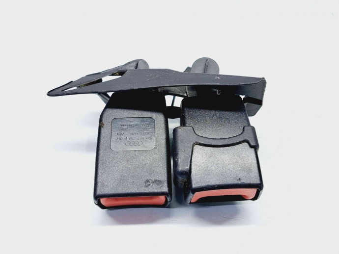  Capsa centura spate mijloc Audi A4 (8K5, B8) Avant [Fabr 2008-2015] 8K0857739B