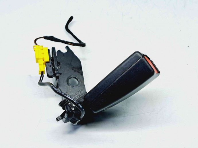  Capsa centura stanga spate Mercedes Clasa E (W207) Coupe [Fabr 2009-2012] A2048600969