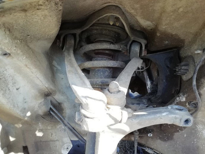 Amortizor cu arc stanga fata Audi A4 B6 break 1.9 TDI-AWX OEM 2001-2004