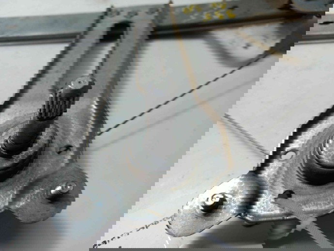 Macara geam dreapta spate Dacia Logan 1.2 OEM 2004-2012