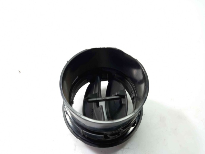 Grila aerisire stanga Dacia Logan 1.2 8200212480 2004-2012