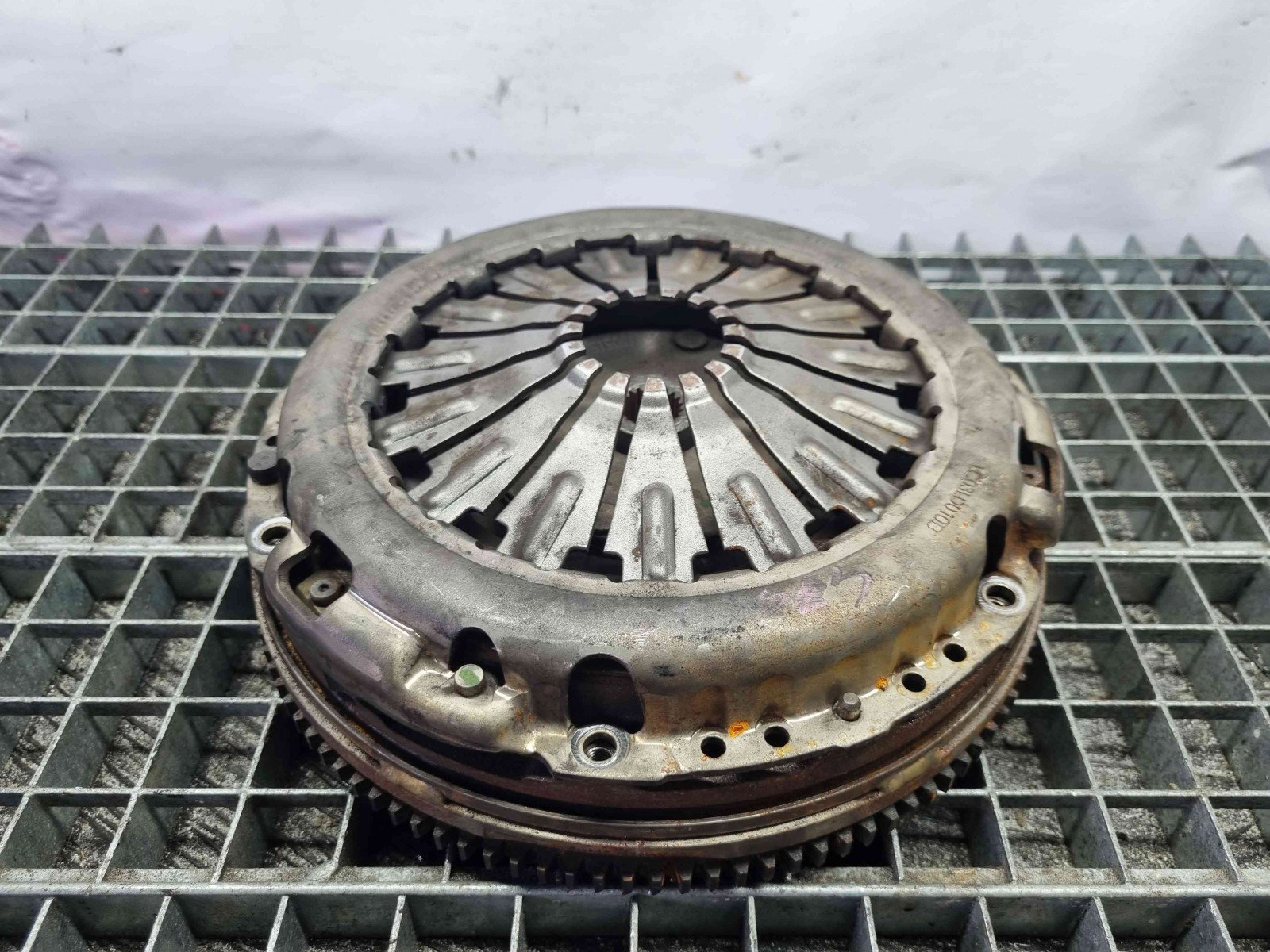 Kit ambreiaj volanta masa dubla Ford Focus 3 [Fabr 2010-2018] CM5G-7550-LA 1.0 B - imagine 2