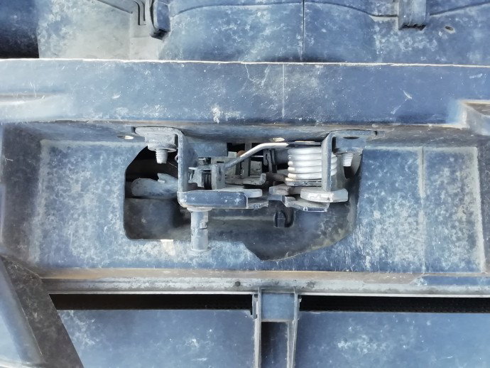 Broasca capota Audi A6 C5 2.5 diesel-AFB OEM1997-2005