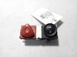 Buton avarii Renault Megane 2 1.6 K4M 8200407416 2003-2008