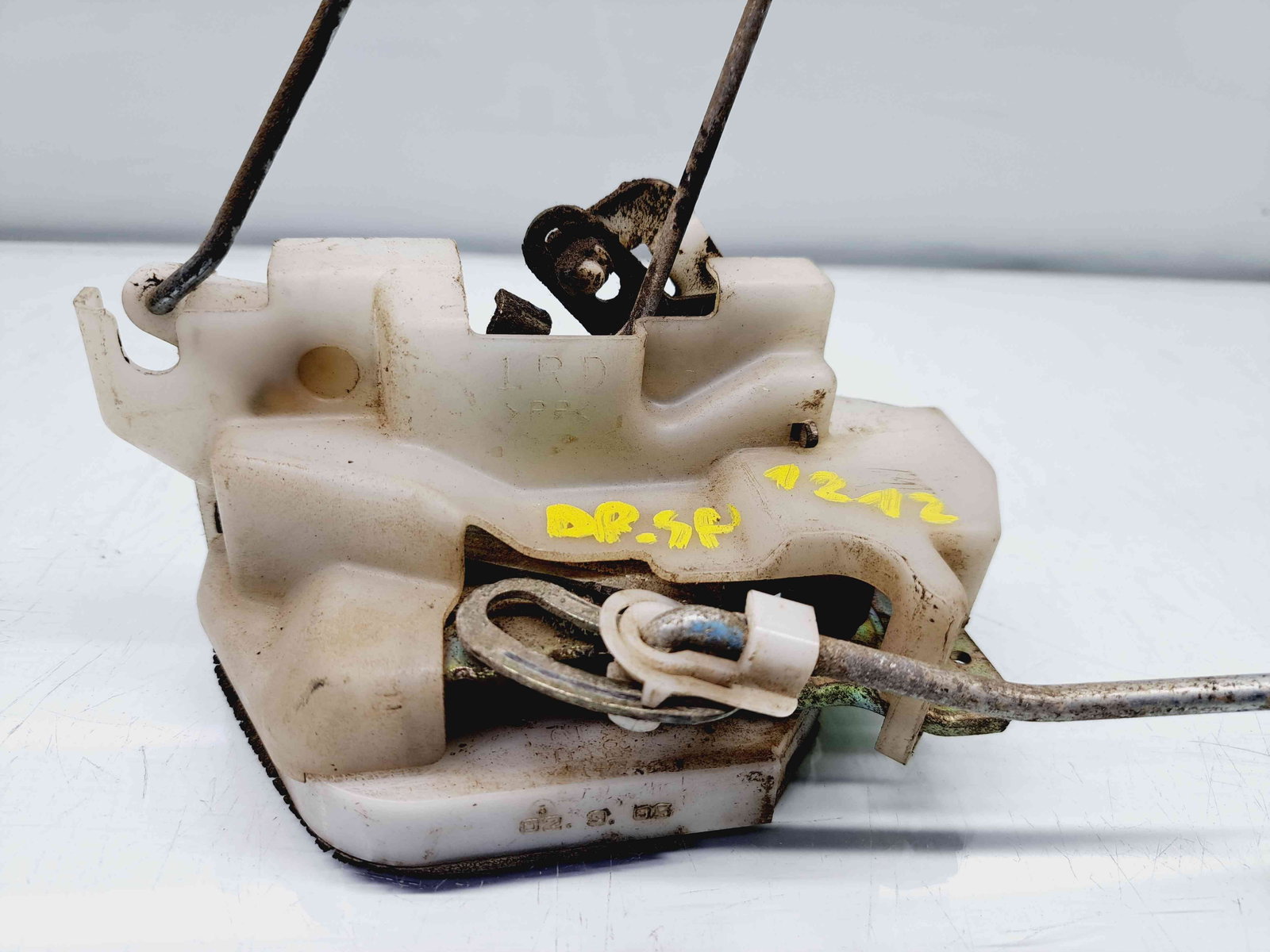 Broasca usa dreapta spate MITSUBISHI L200 Facelift [Fabr 2002-2006] OEM - imagine 2