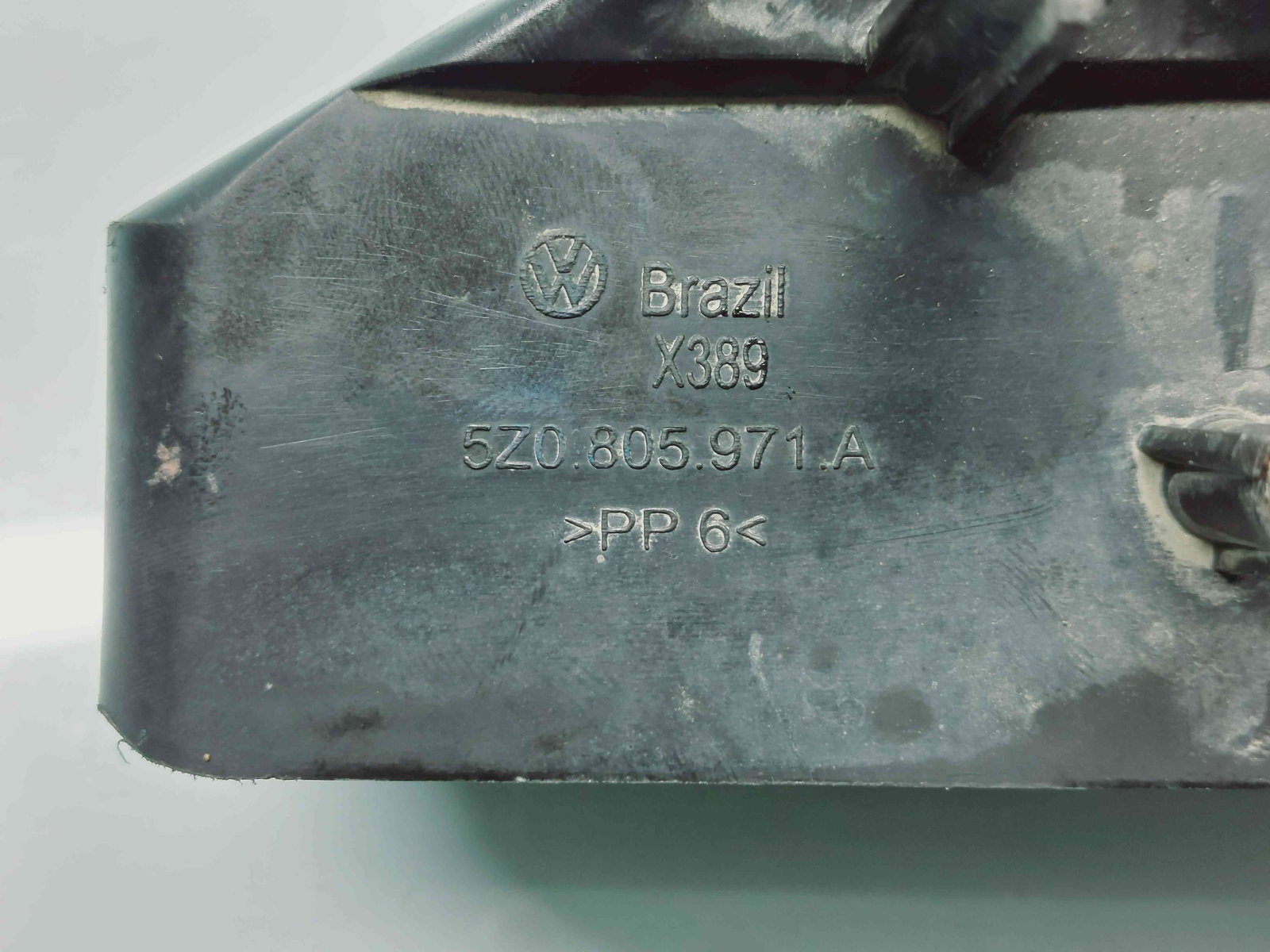 Difuzor captare aer Volkswagen Fox (5Z1, 5Z3) [Fabr 2003-2011] 5Z0805971A - imagine 5