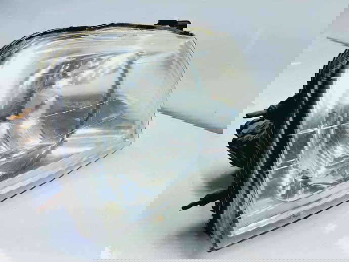   Far dreapta MITSUBISHI L200 Facelift [Fabr 2002-2006] OEM