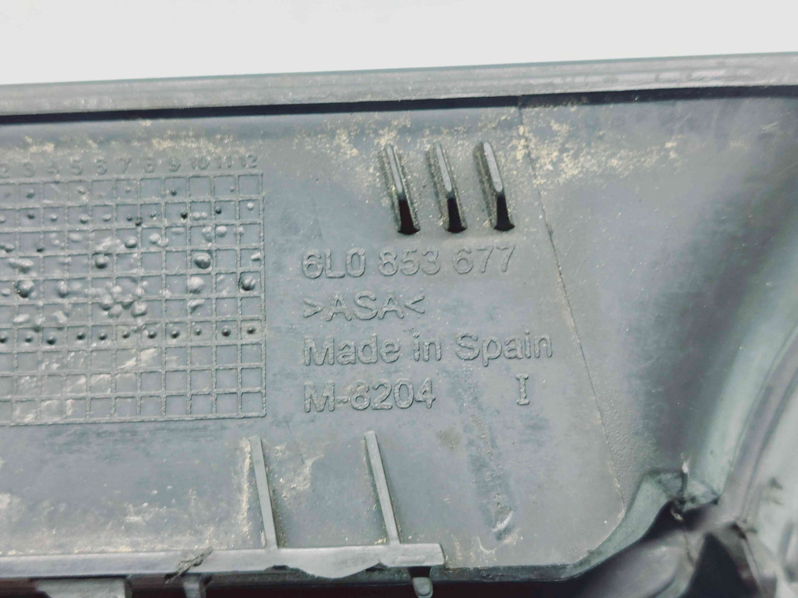 Grila bara fata Seat Cordoba (6L2) [Fabr 2002-2009] 6L0853677 - imagine 3