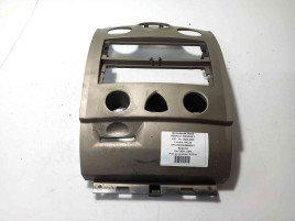 Ornament bord Renault Megane 2 1.6 K4M OEM 2003-2008