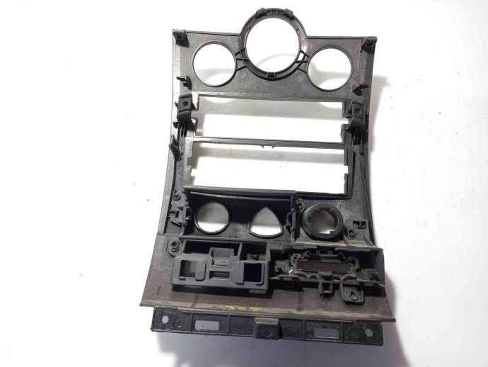 Ornament bord Renault Megane 2 1.6 K4M OEM 2003-2008