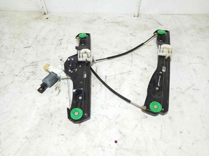 Macara geam stanga fata Bmw X1 (E84) 2.0 N47 6927027 2009-2015