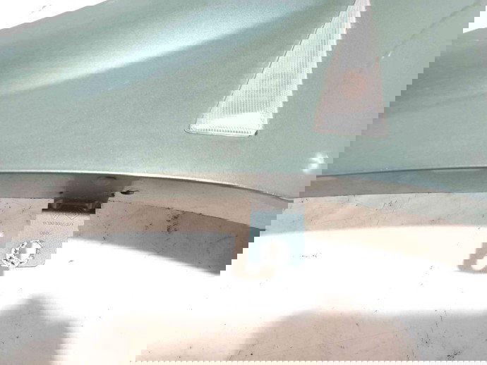 Aripa stanga fata Renault Megane 2 1.6 K4M OEM 2003-2008