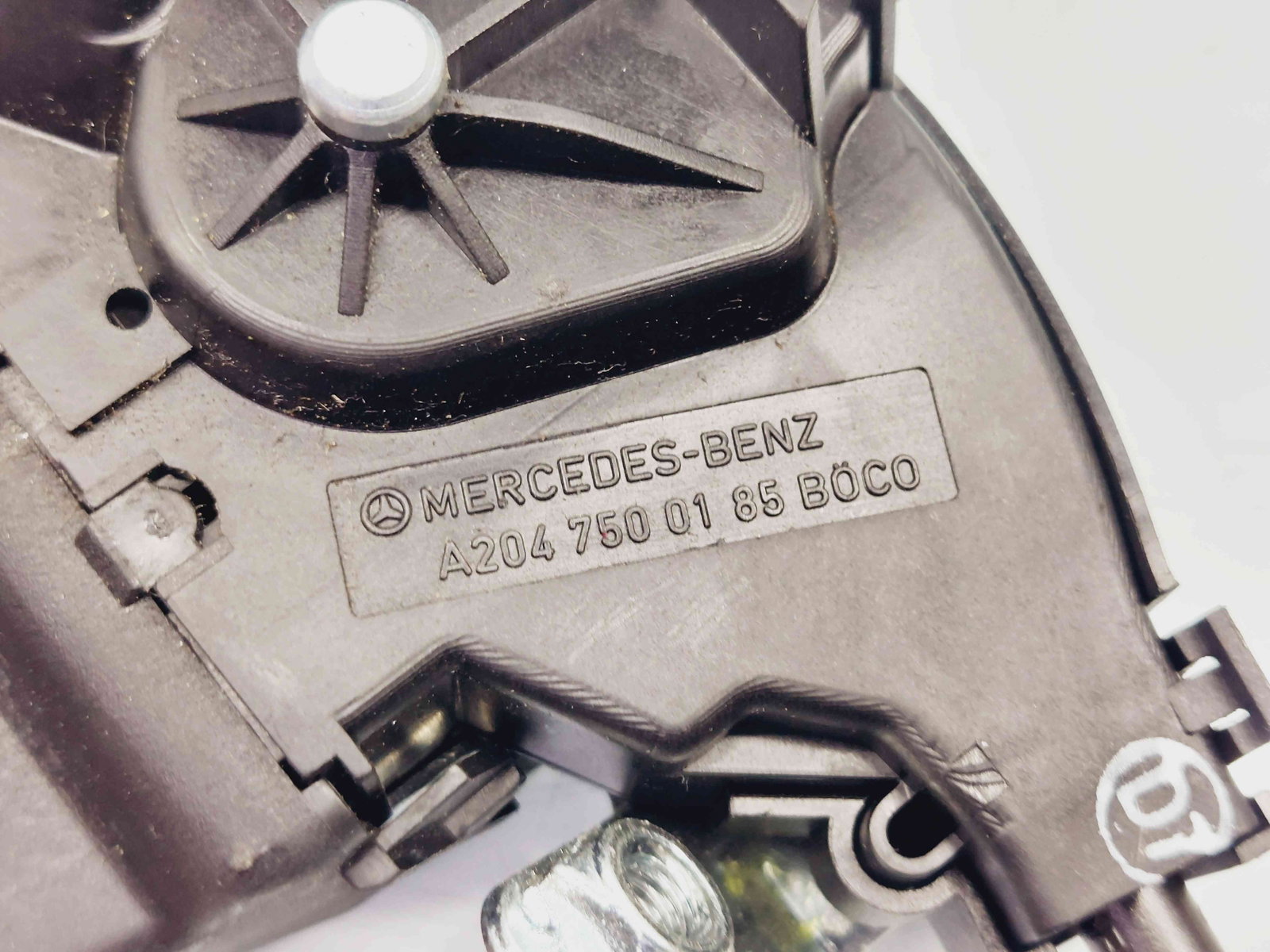 Broasca capota spate Mercedes Clasa E (W212) [Fabr 2009-2016] A2047500185 - imagine 4