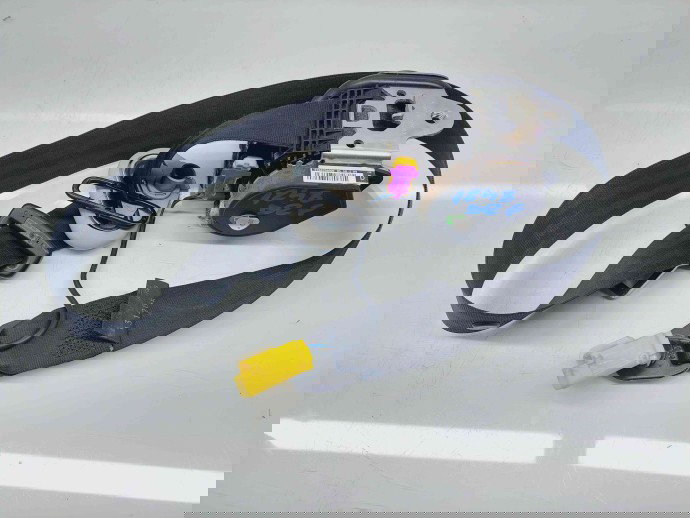   Centura dreapta fata Volkswagen Fox (5Z1, 5Z3) [Fabr 2003-2011] OEM