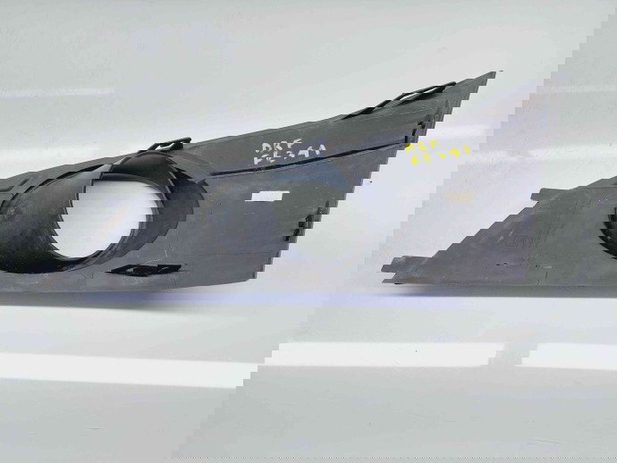 Grila proiector dreapta Chevrolet Captiva (T100) [Fabr 2006-2018] 96945180