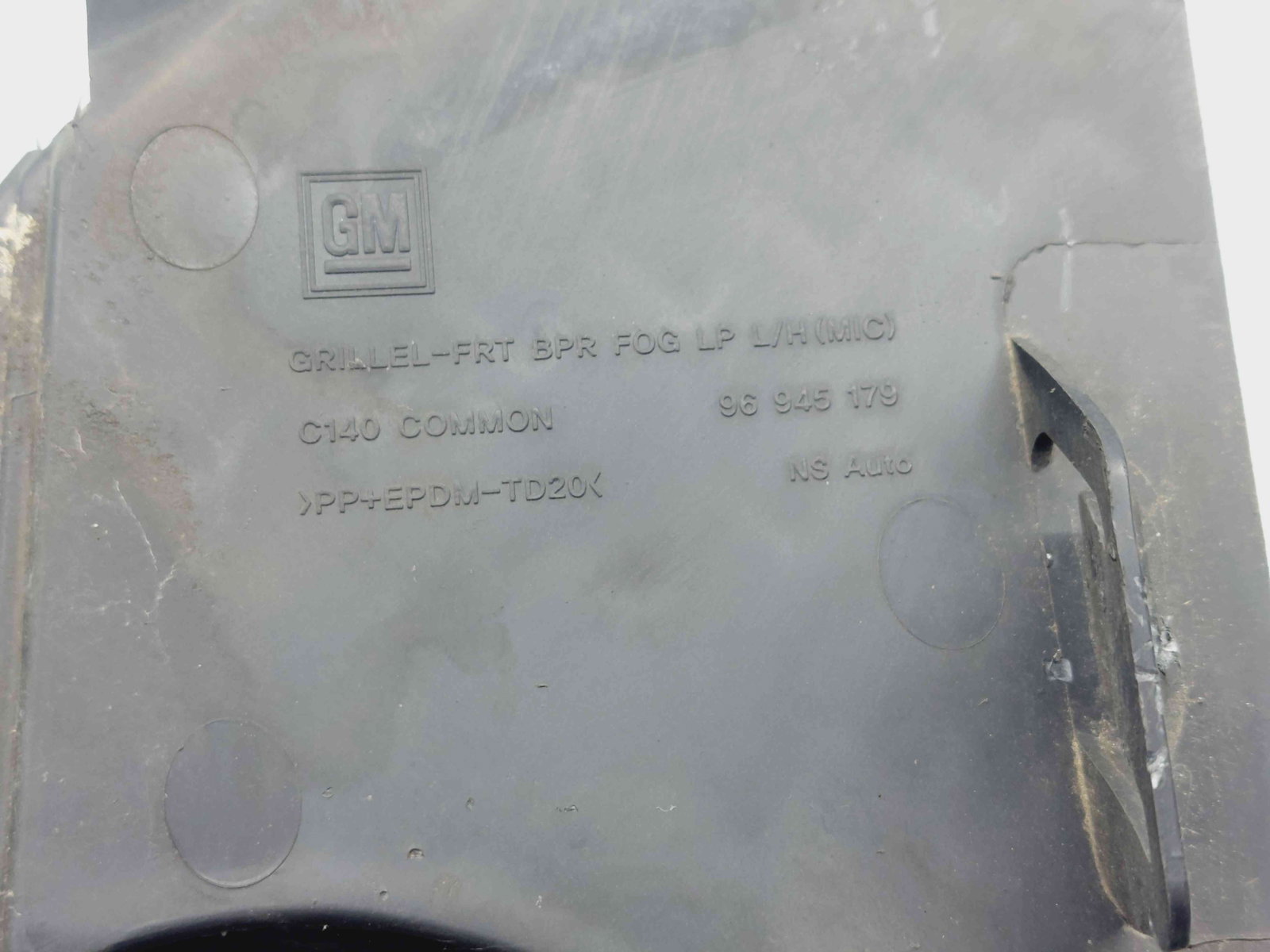 Grila proiector stanga Chevrolet Captiva (T100) [Fabr 2006-2018] 96945170 - imagine 3