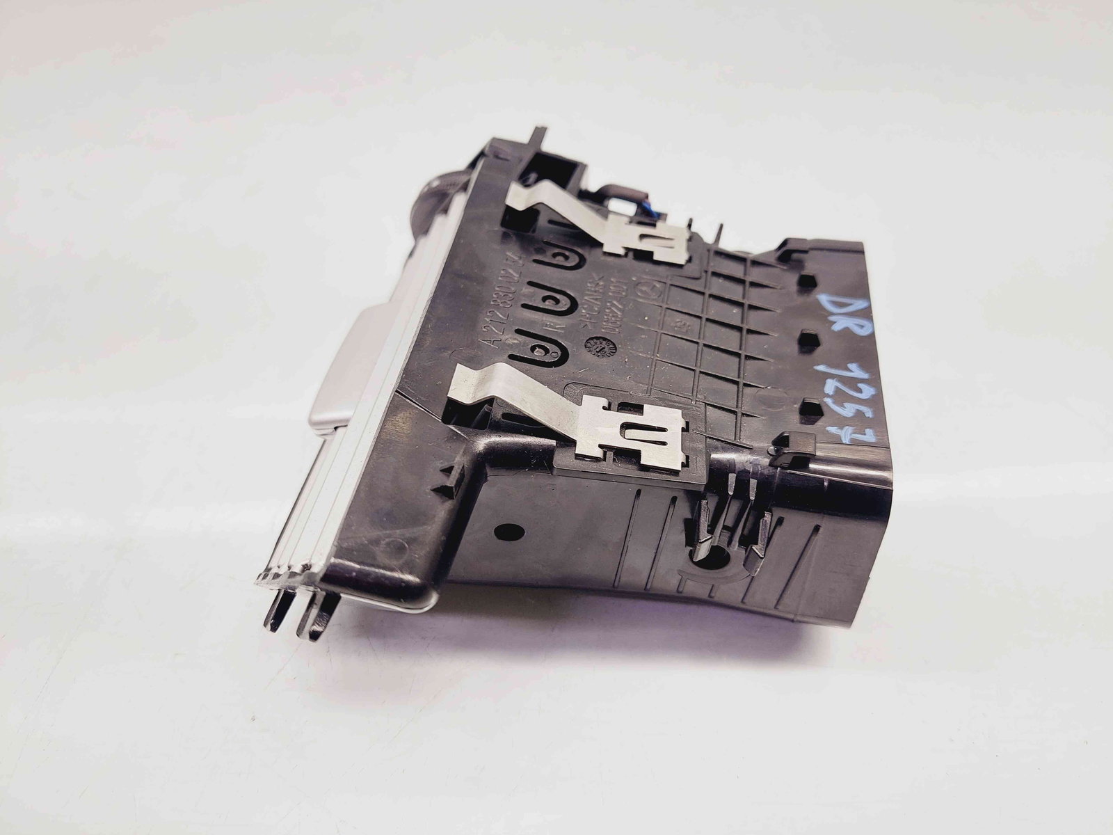 Grila aerisire dreapta Mercedes Clasa E (W212) [Fabr 2009-2016] A2128300254 - imagine 4