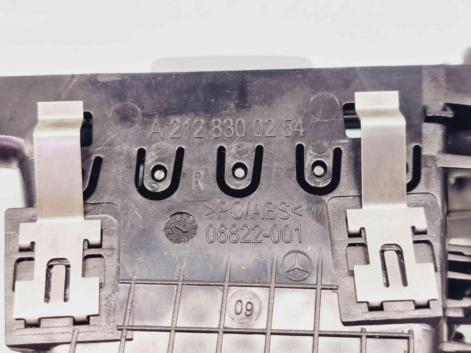 Grila aerisire dreapta Mercedes Clasa E (W212) [Fabr 2009-2016] A2128300254 - imagine 5