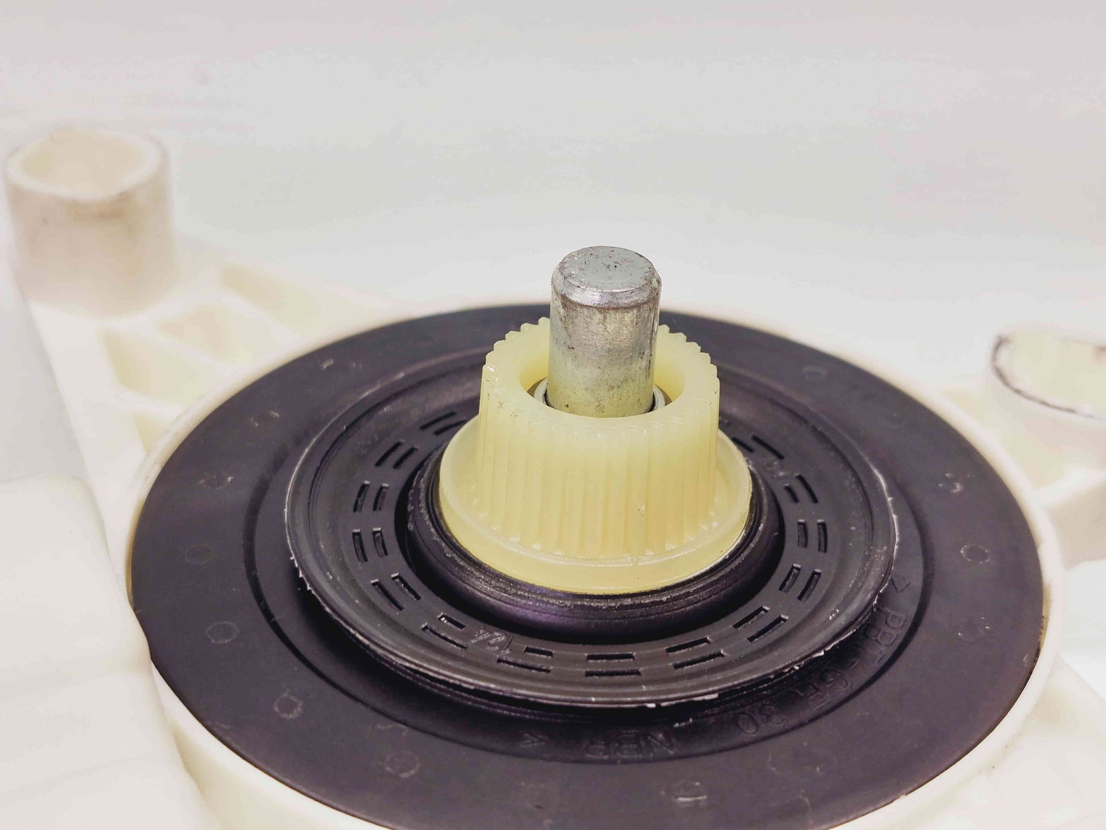 Motoras geam stanga fata Mercedes Clasa E (W212) [Fabr 2009-2016] A2048200142 - imagine 3