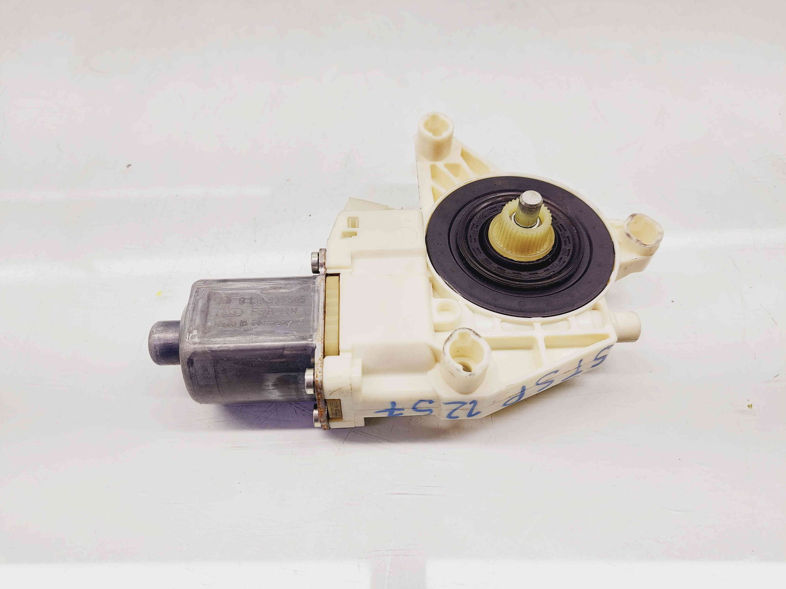 Motoras geam stanga spate Mercedes Clasa E (W212) [Fabr 2009-2016] A2048200542 - imagine 1